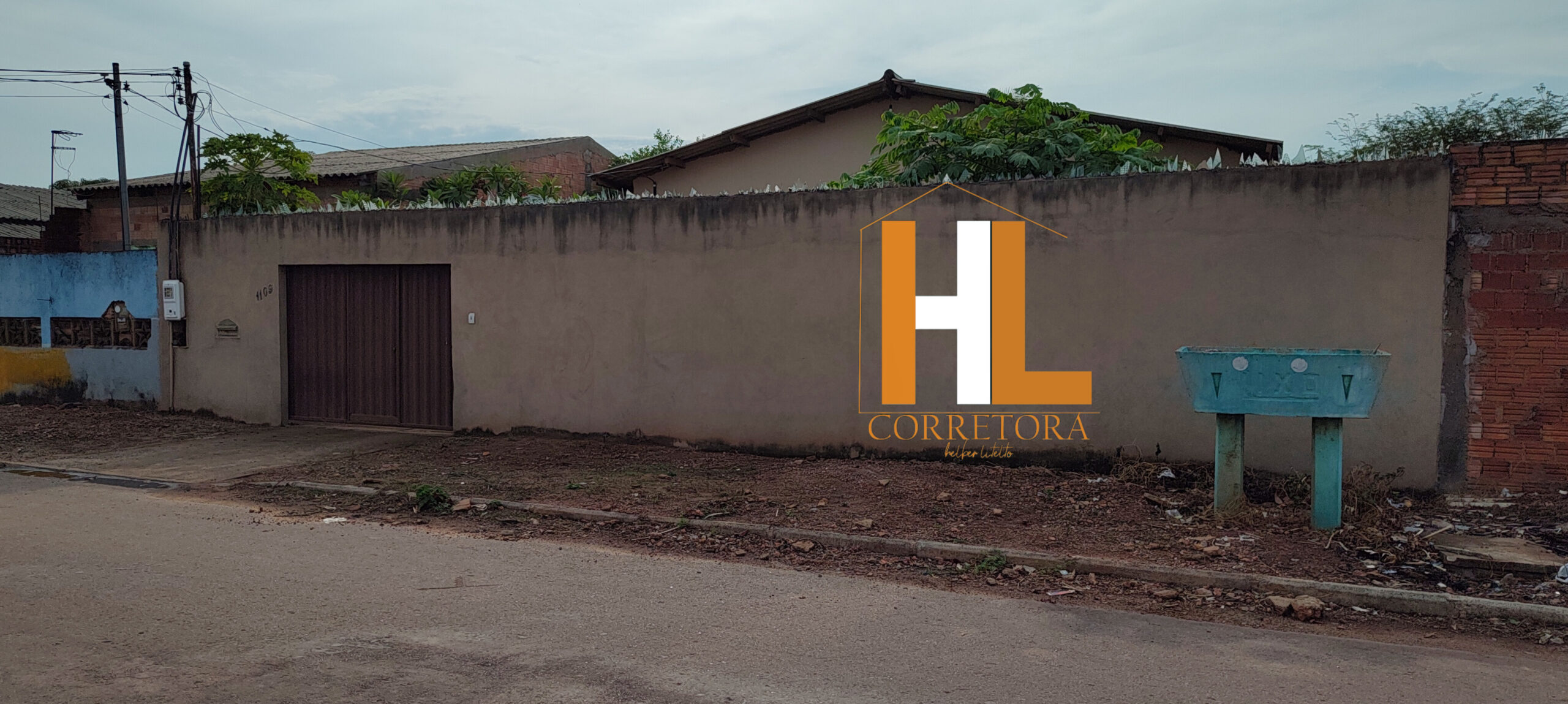 Residência A Venda em ótima localização