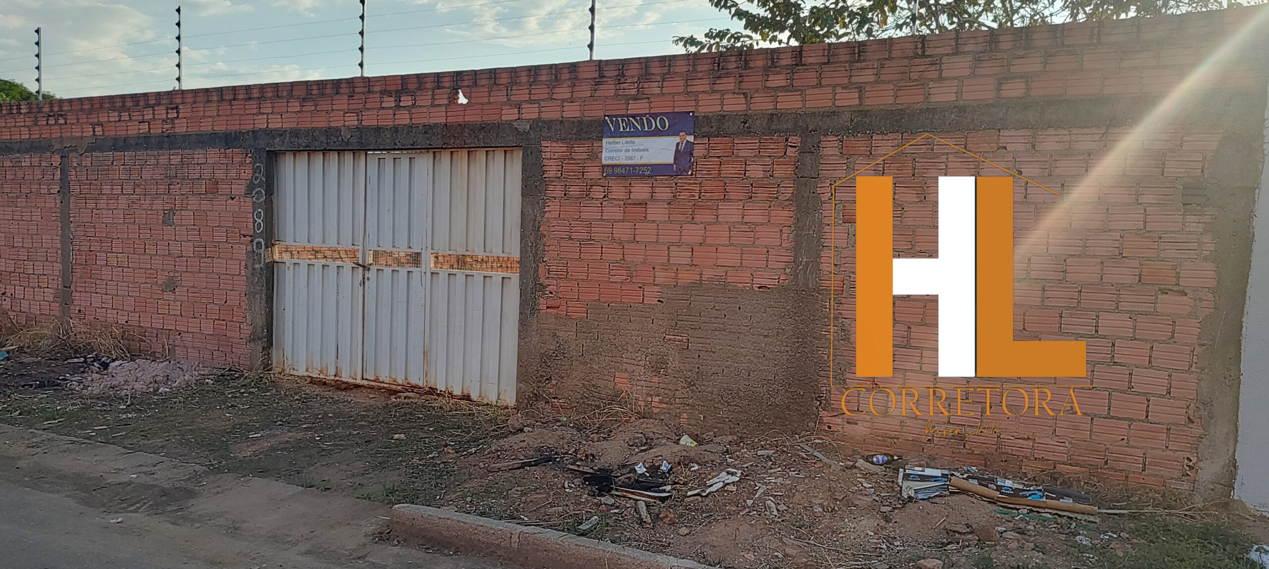 RESIDÊNCIA EM FASE DE ACABAMENTO – VENDE