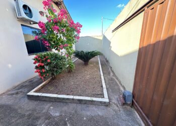RESIDÊNCIA PARA ALUGAR – BAIRRO LAGOA
