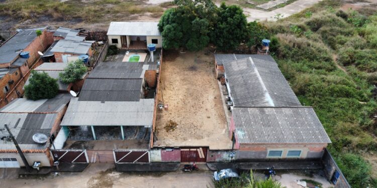 Ótima oportunidade: casa espaçosa à venda no bairro Nacional,