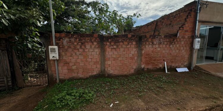 Terreno a venda rua Ernandes Índio, bairro planalto, a 100 metros da av: Calama